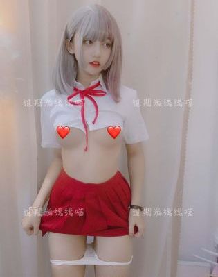 年轻的女医生在线观看